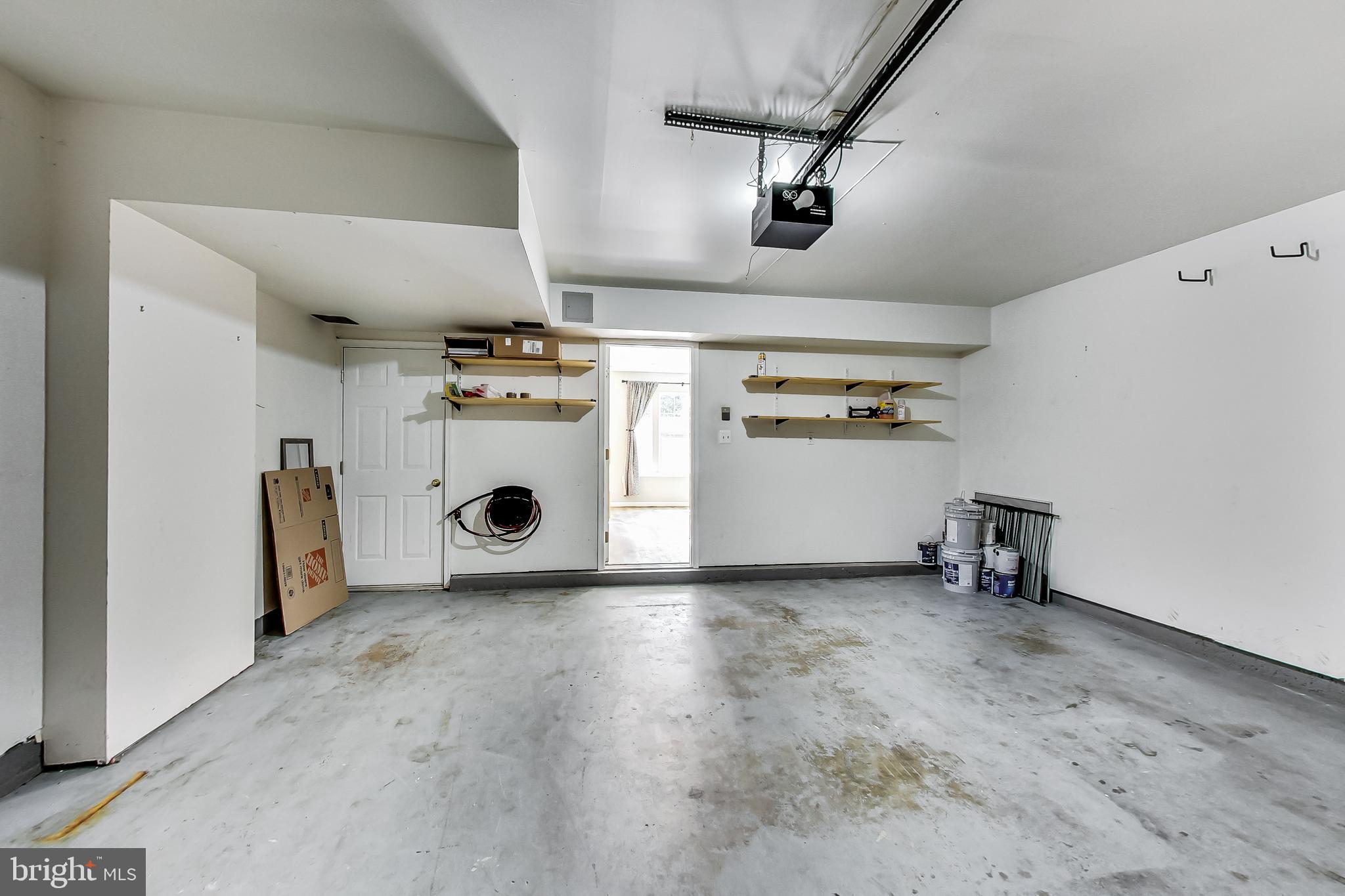 4079 FOUNTAINSIDE LANE