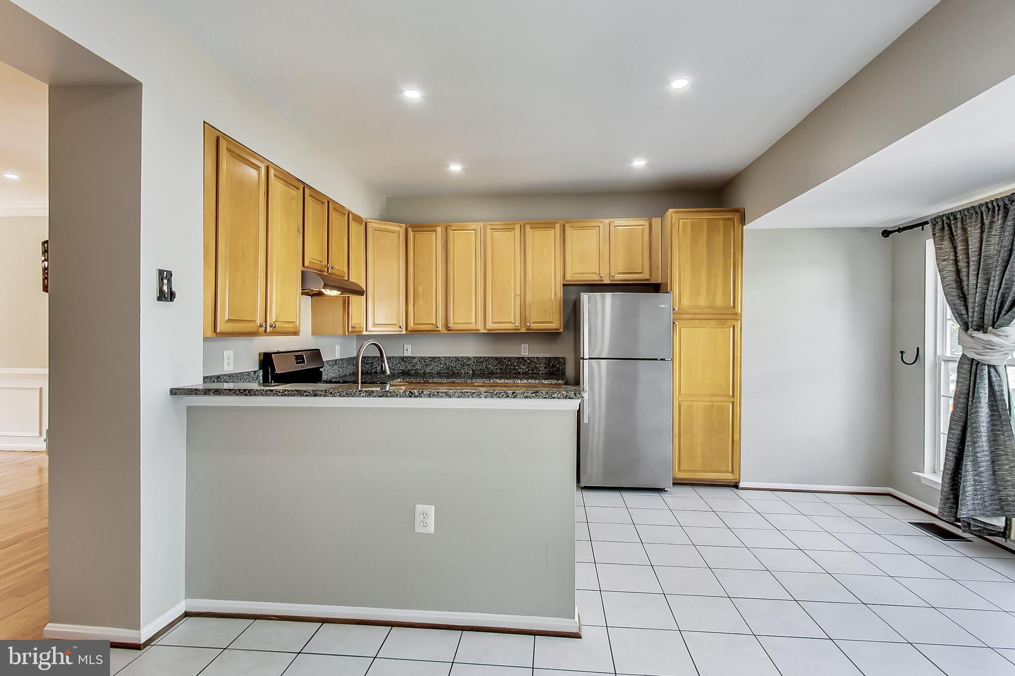 4079 FOUNTAINSIDE LANE