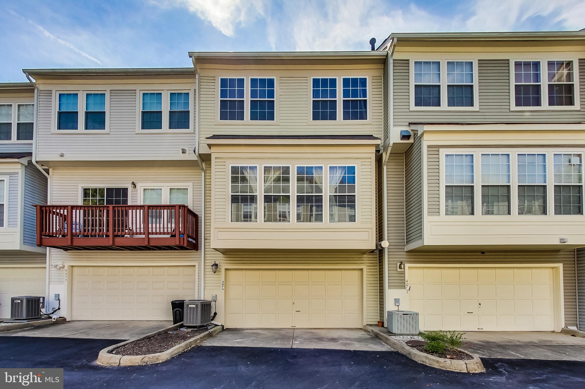 4079 FOUNTAINSIDE LANE