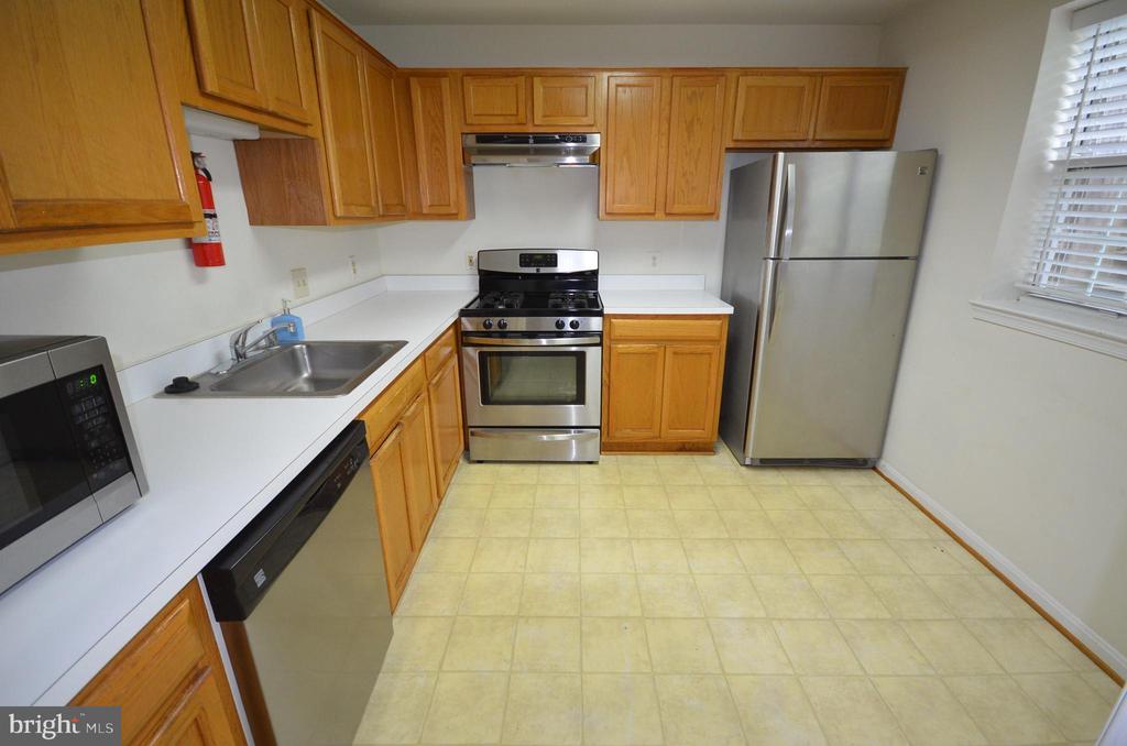 9298 CARDINAL FOREST LANE 9298A