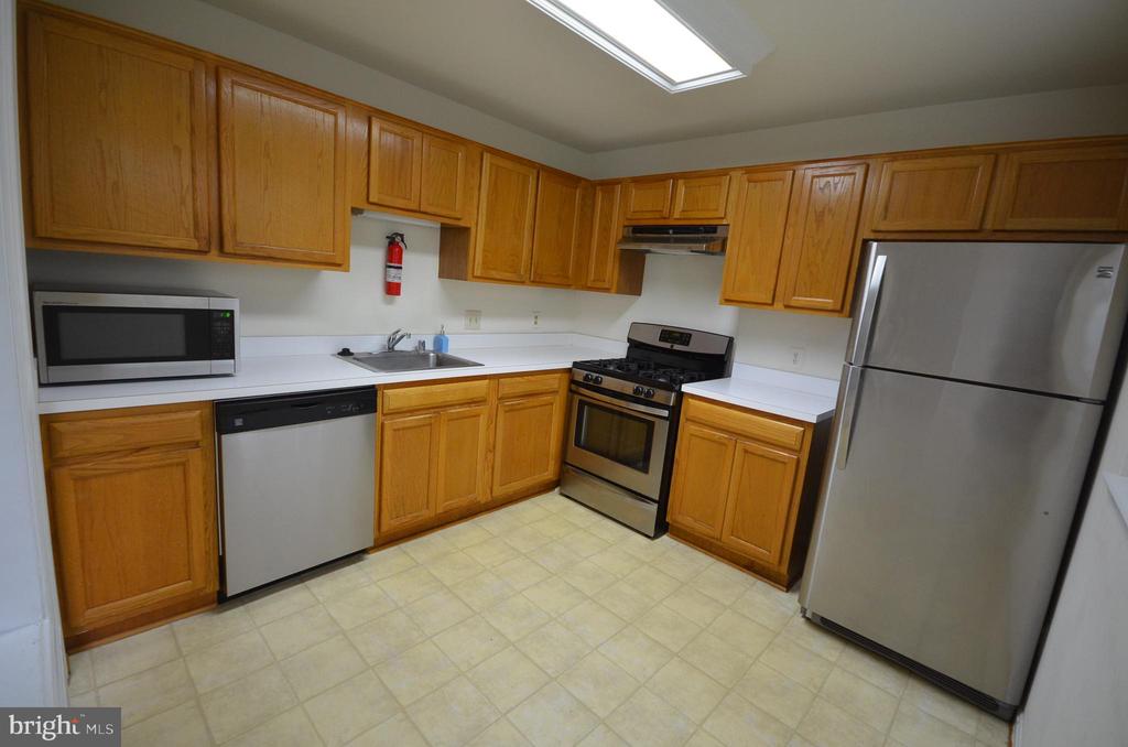 9298 CARDINAL FOREST LANE 9298A
