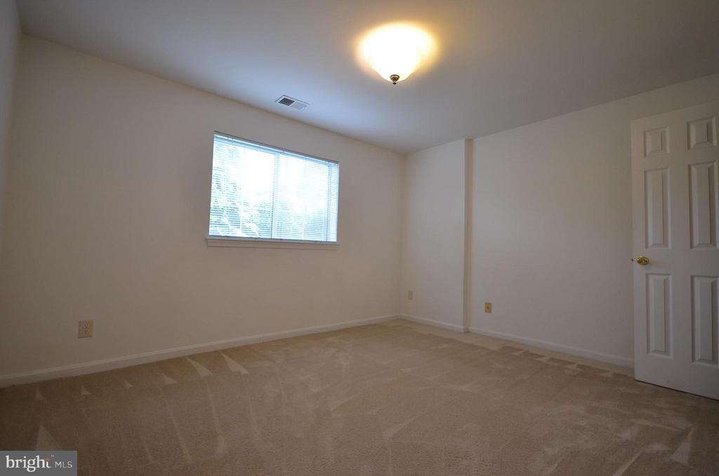 9298 CARDINAL FOREST LANE 9298A