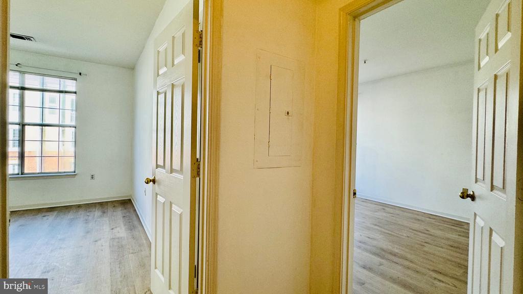 2107 HIGHCOURT LANE 201