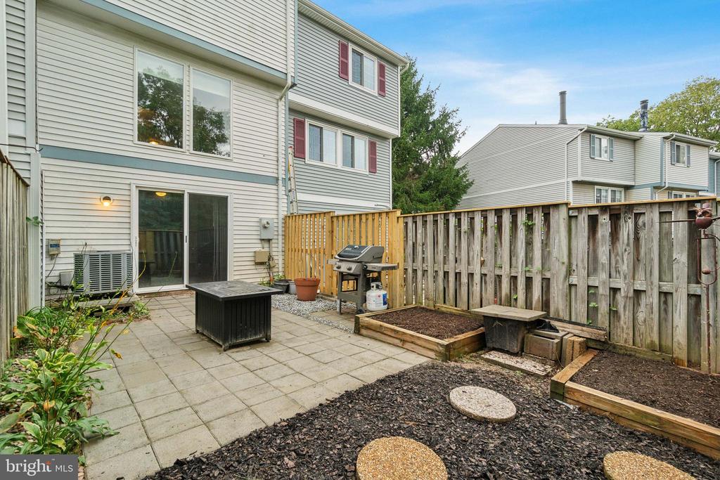 1615 PURPLE SAGE DRIVE