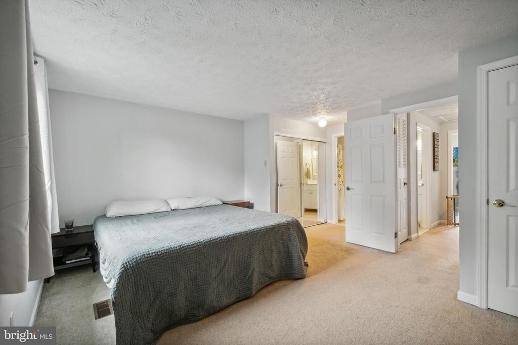 1615 PURPLE SAGE DRIVE
