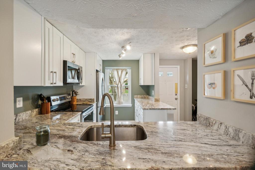 1615 PURPLE SAGE DRIVE