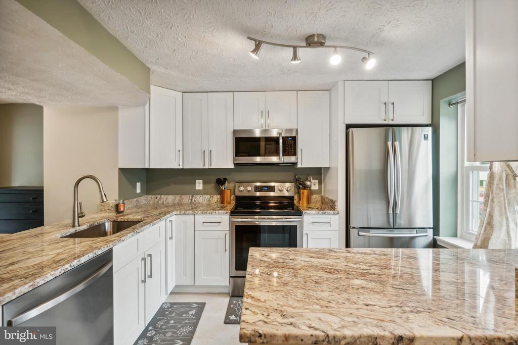 1615 PURPLE SAGE DRIVE
