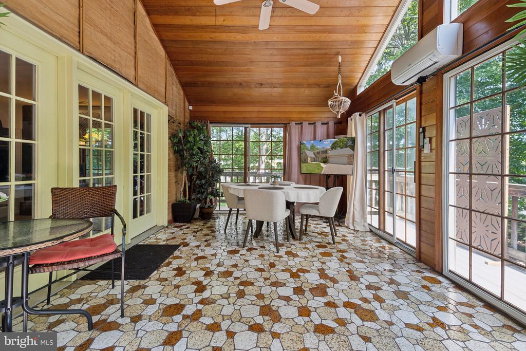 8740 SHADOW LAWN COURT
