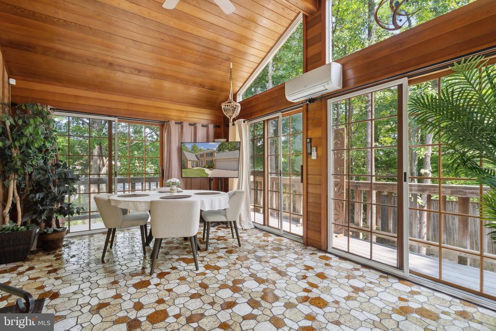 8740 SHADOW LAWN COURT