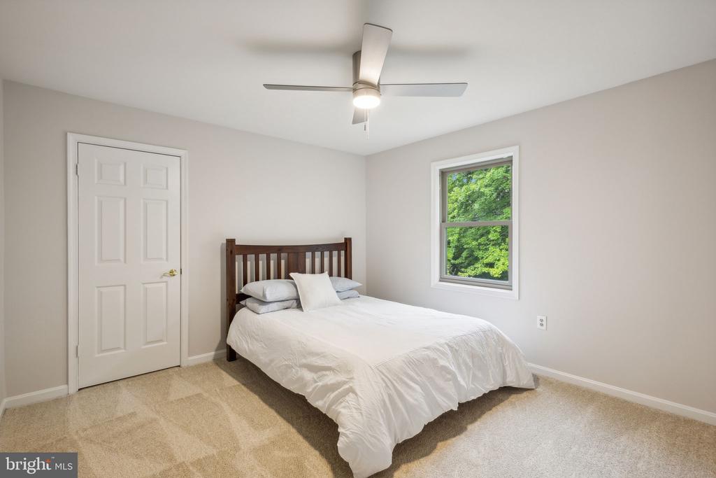 8740 SHADOW LAWN COURT