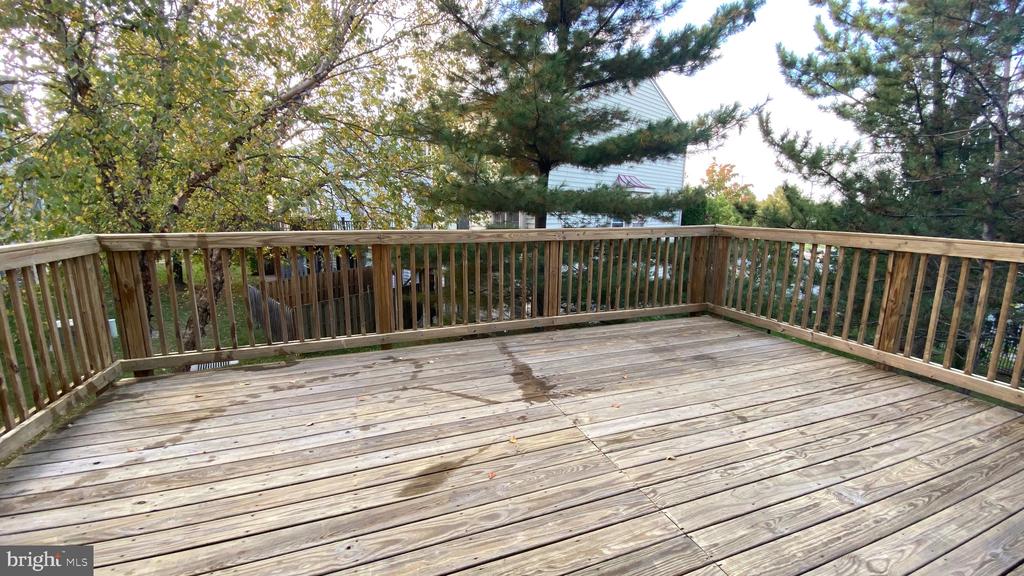 1057 LEXUS WAY