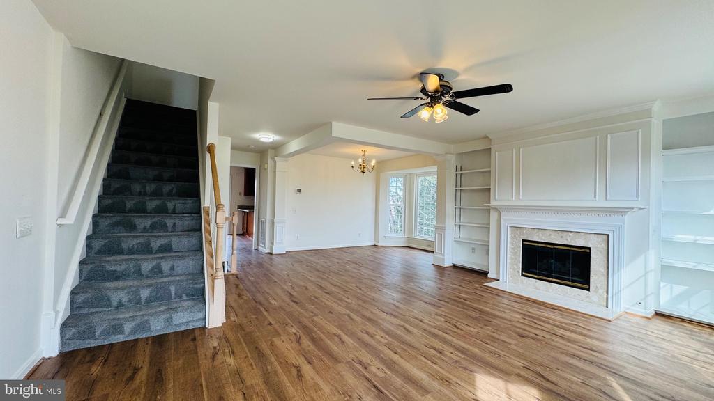 1057 LEXUS WAY