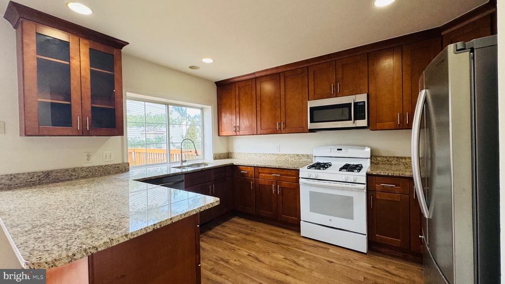 1057 LEXUS WAY