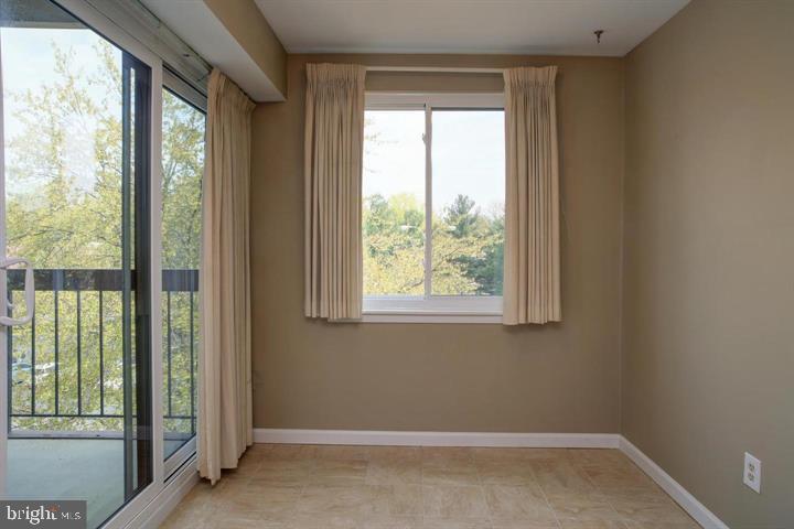 2817 JERMANTOWN ROAD 402