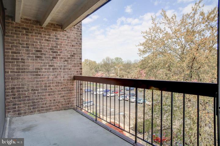 2817 JERMANTOWN ROAD 402