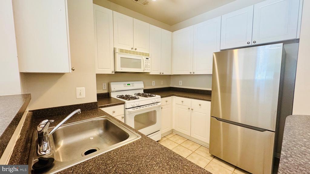 2765 CENTERBORO DRIVE 350