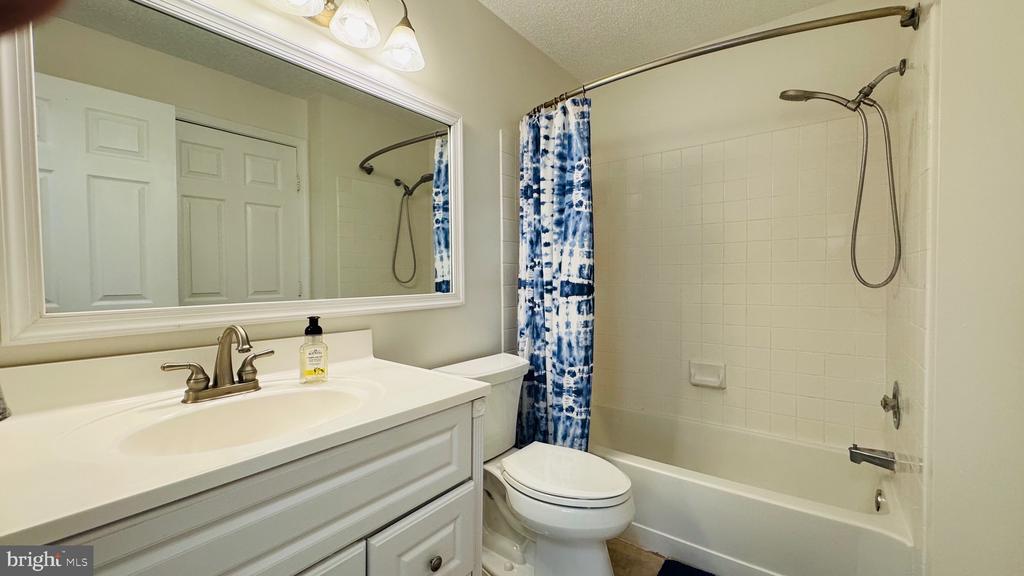 12012 GOLF RIDGE COURT 374