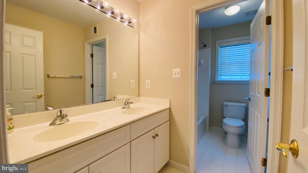 5315 DANAS CROSSING DRIVE