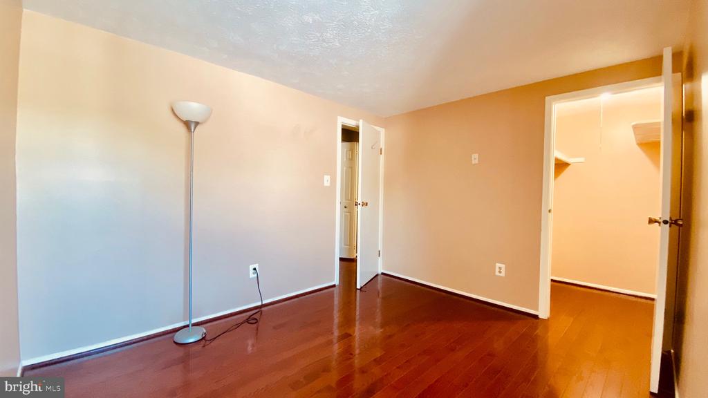 6966 S KENFIG DRIVE