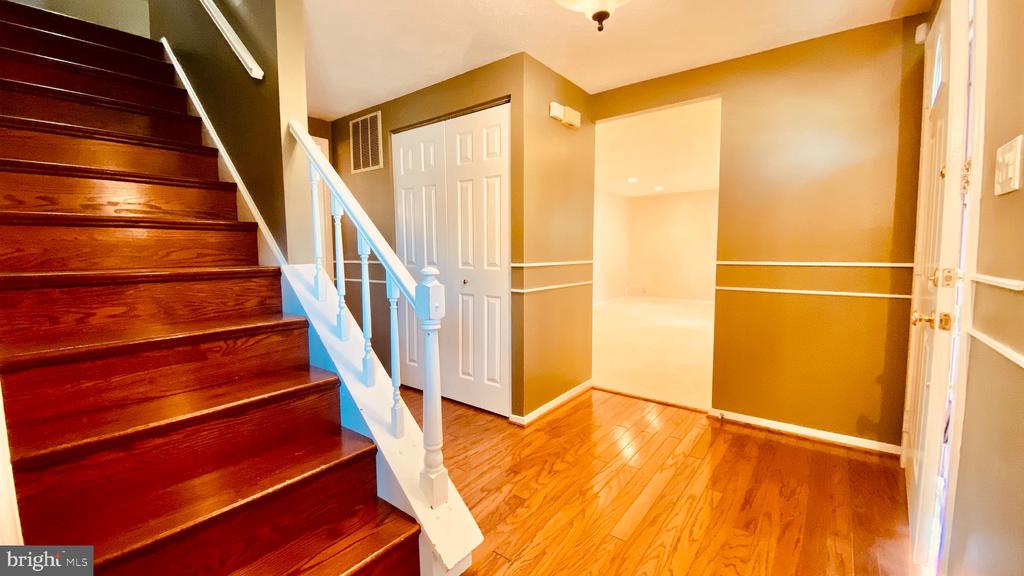 6966 S KENFIG DRIVE