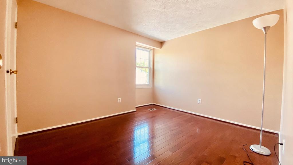 6966 S KENFIG DRIVE