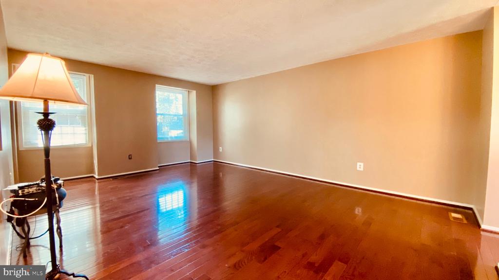 6966 S KENFIG DRIVE