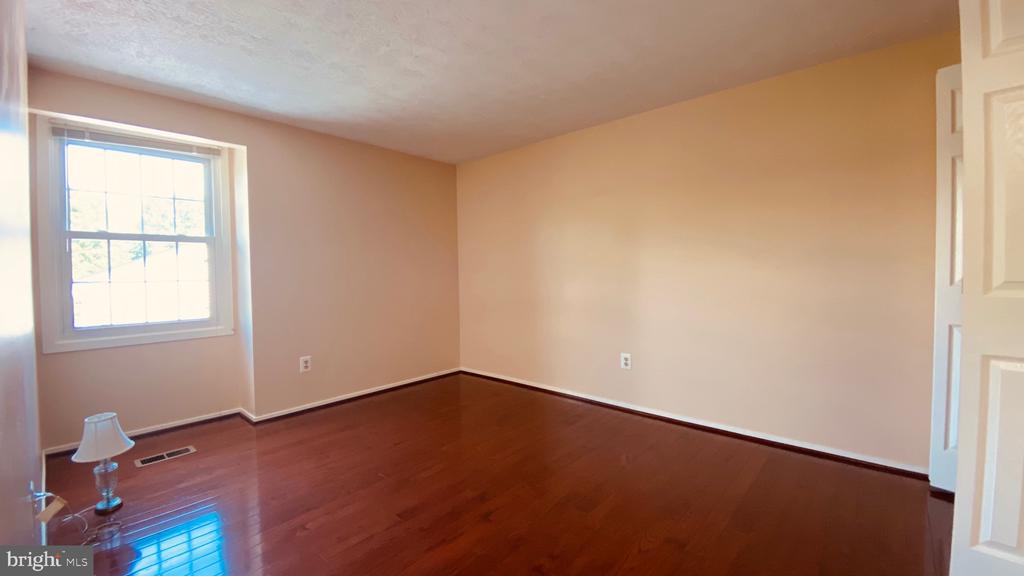 6966 S KENFIG DRIVE