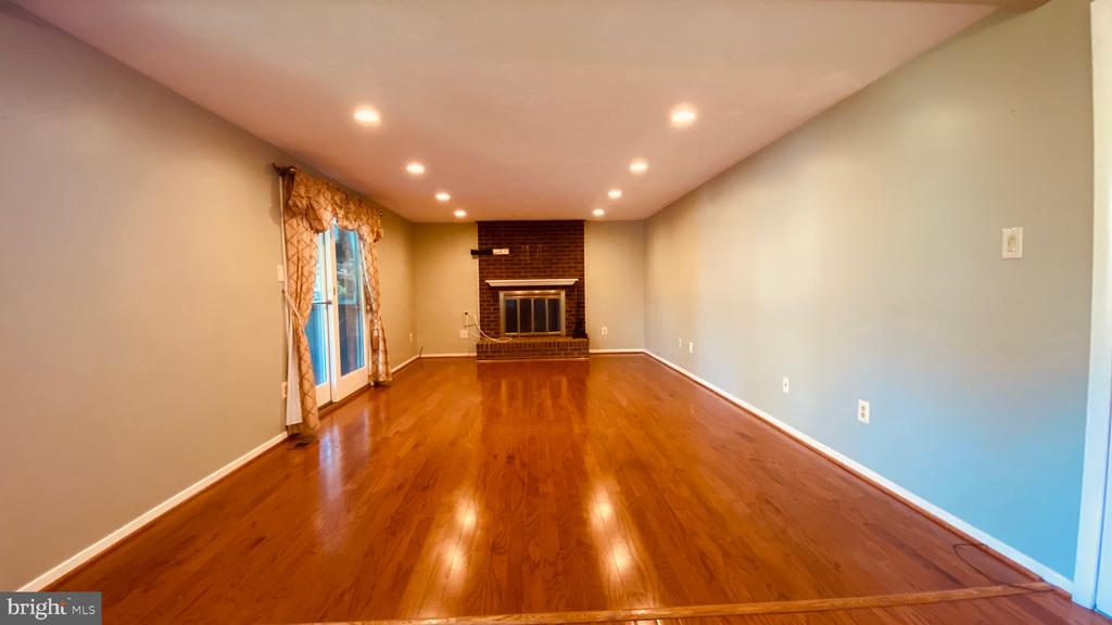 6966 S KENFIG DRIVE