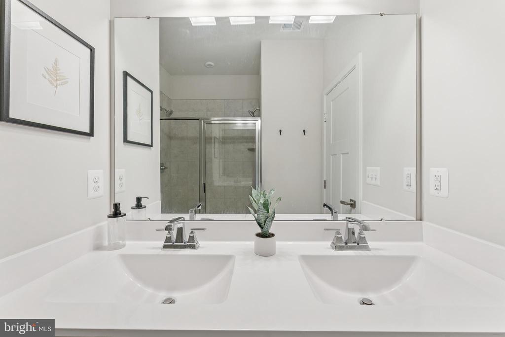 14044 SUNRISE VALLEY DRIVE