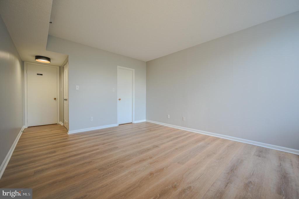3713 GEORGE MASON DRIVE 201W