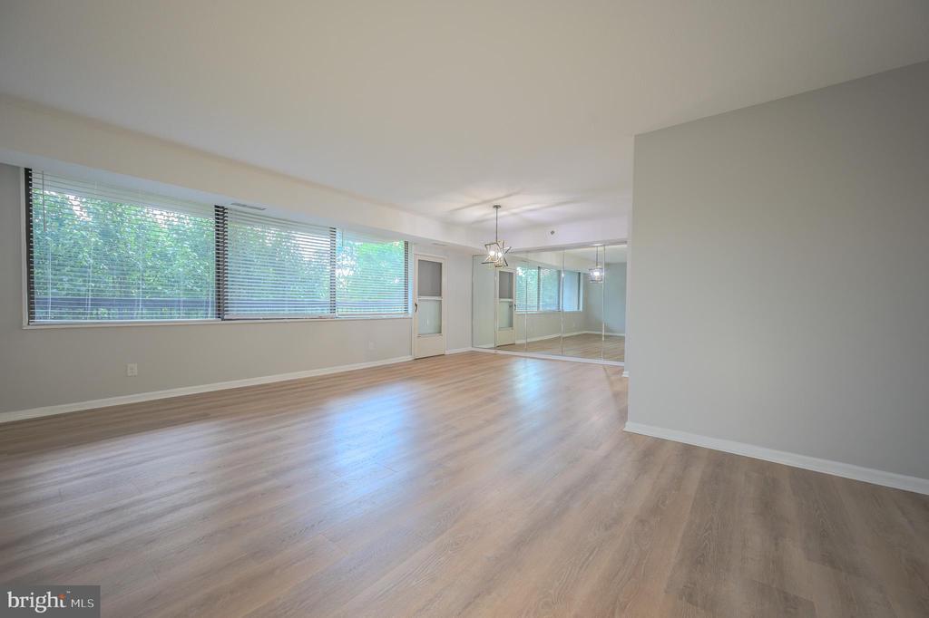 3713 GEORGE MASON DRIVE 201W
