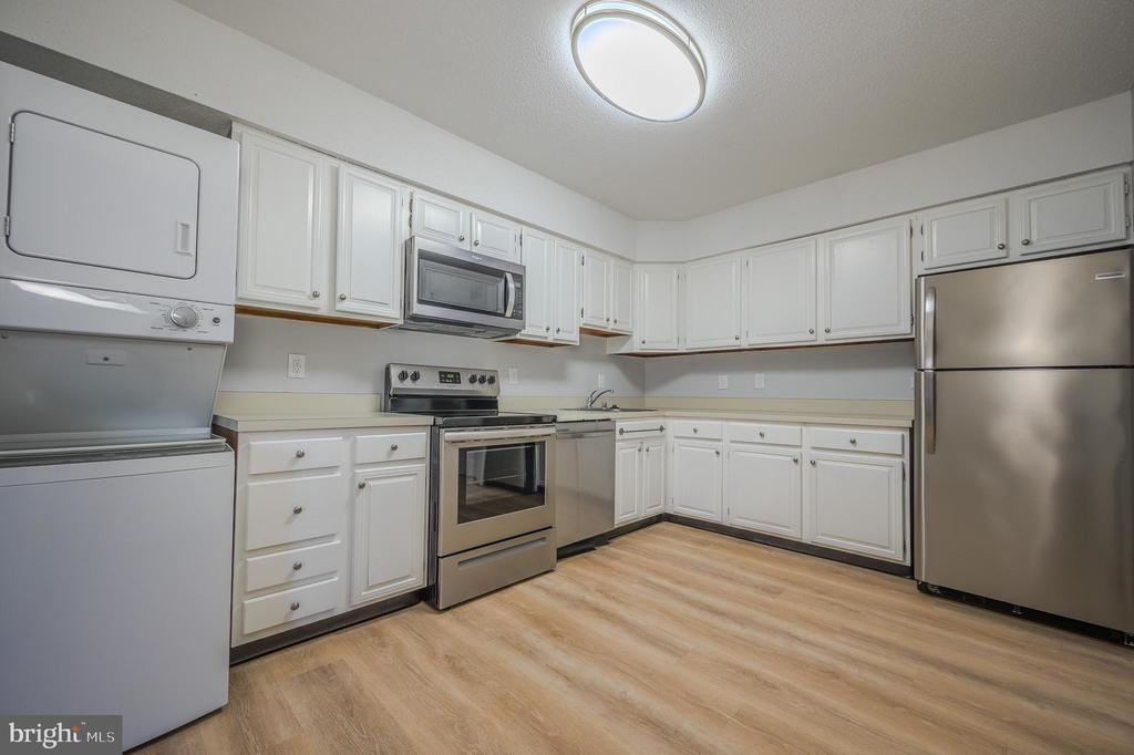 3713 GEORGE MASON DRIVE 201W