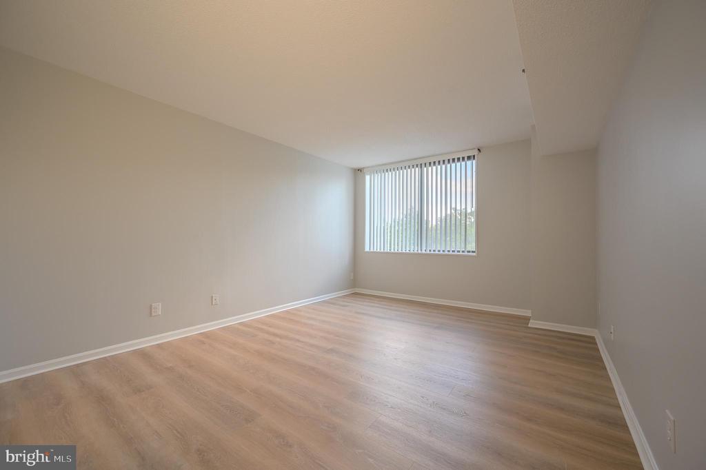 3713 GEORGE MASON DRIVE 201W