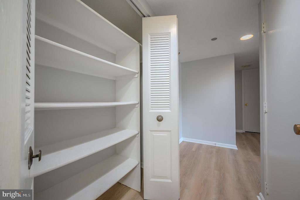 3713 GEORGE MASON DRIVE 201W