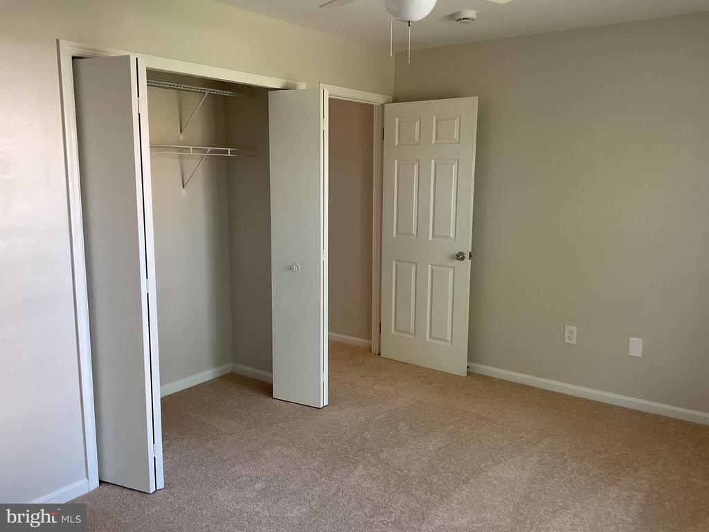 8904 GRASS VALLEY COURT