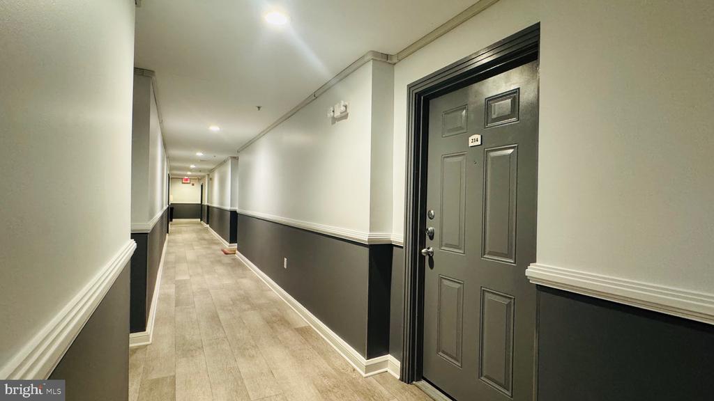 9480 VIRGINIA CENTER BOULEVARD 214