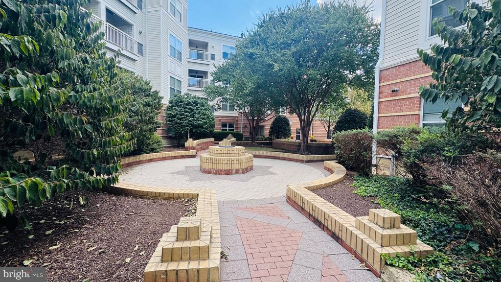9480 VIRGINIA CENTER BOULEVARD 214