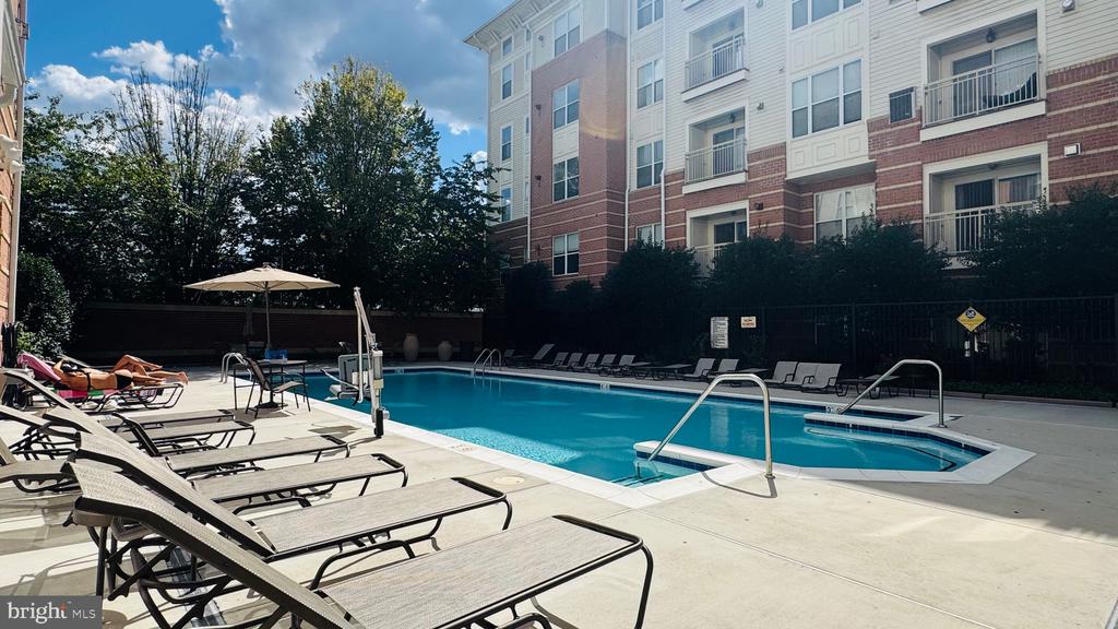 9480 VIRGINIA CENTER BOULEVARD 214