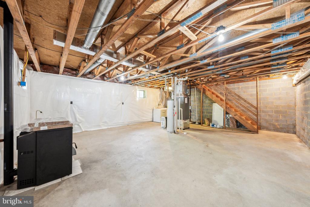 8312 TIMBER BROOK LANE