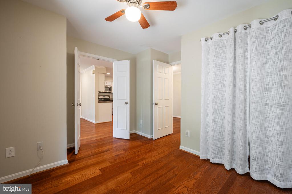 6052 ESSEX HOUSE SQUARE A 6052A