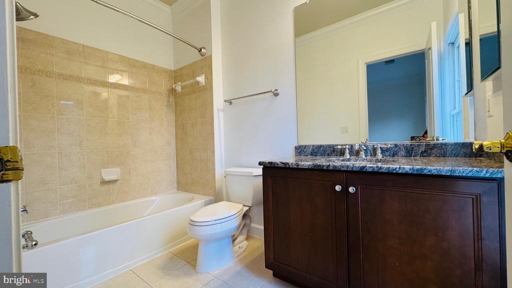 12798 FOX KEEP RUN