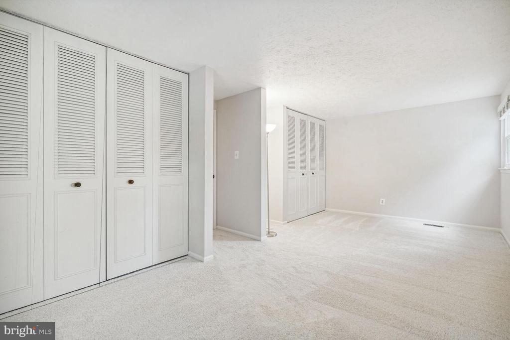 6311 FALLING BROOK DRIVE