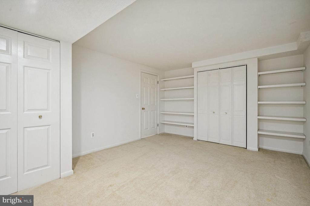 6311 FALLING BROOK DRIVE