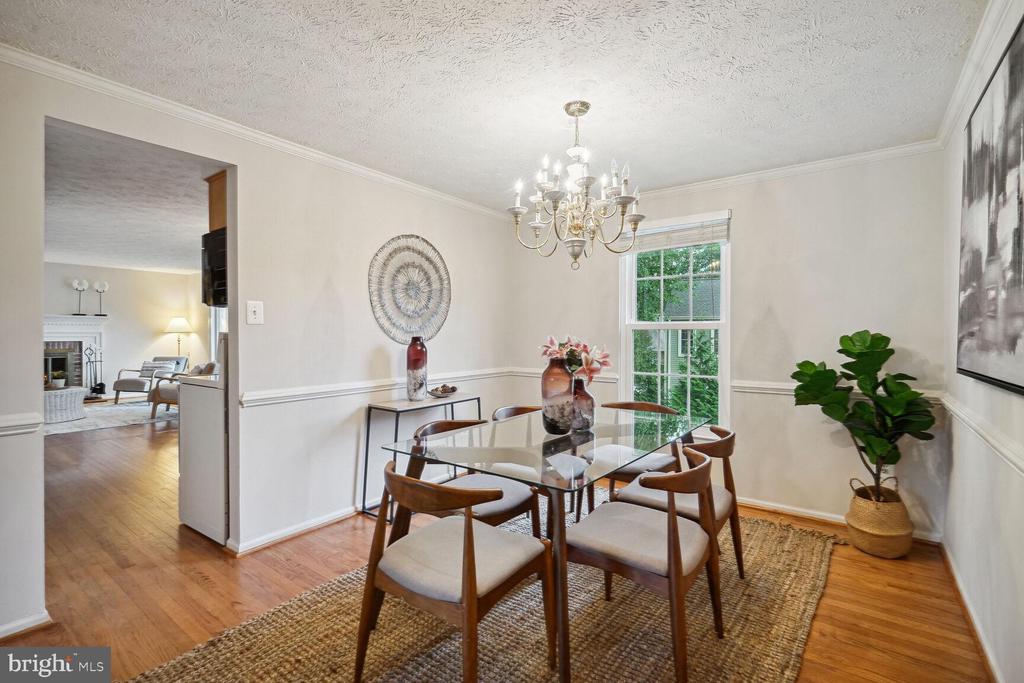 6311 FALLING BROOK DRIVE