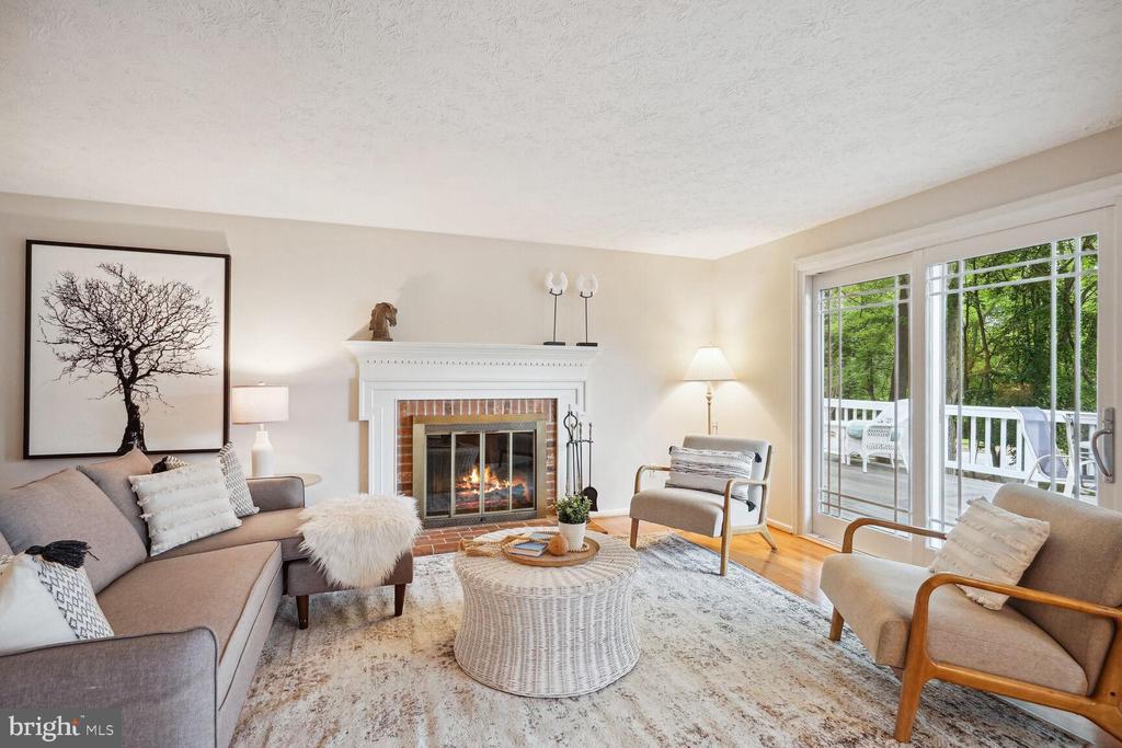 6311 FALLING BROOK DRIVE
