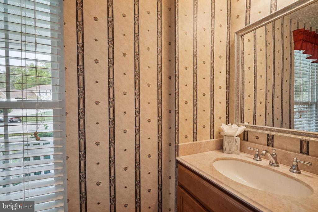 6311 FALLING BROOK DRIVE