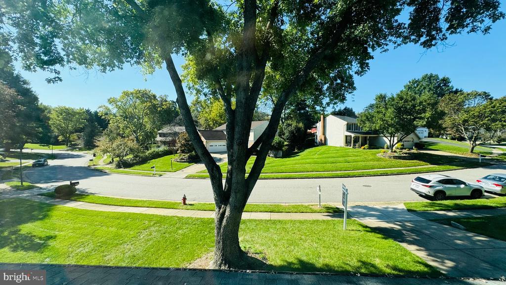 6311 FALLING BROOK DRIVE