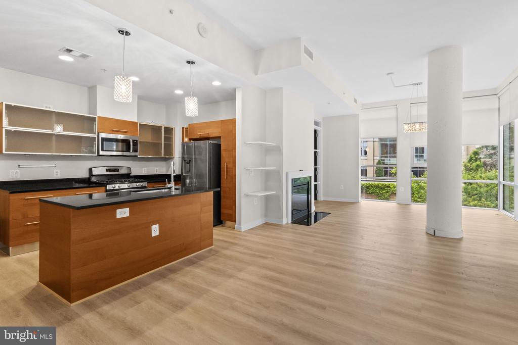 12025 NEW DOMINION PARKWAY 210