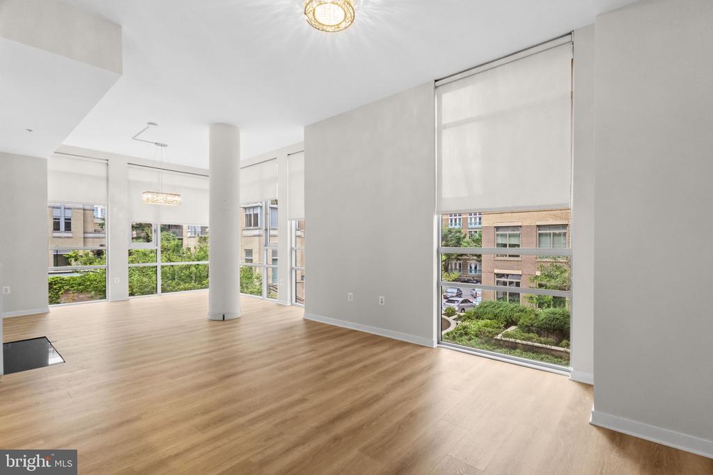 12025 NEW DOMINION PARKWAY 210
