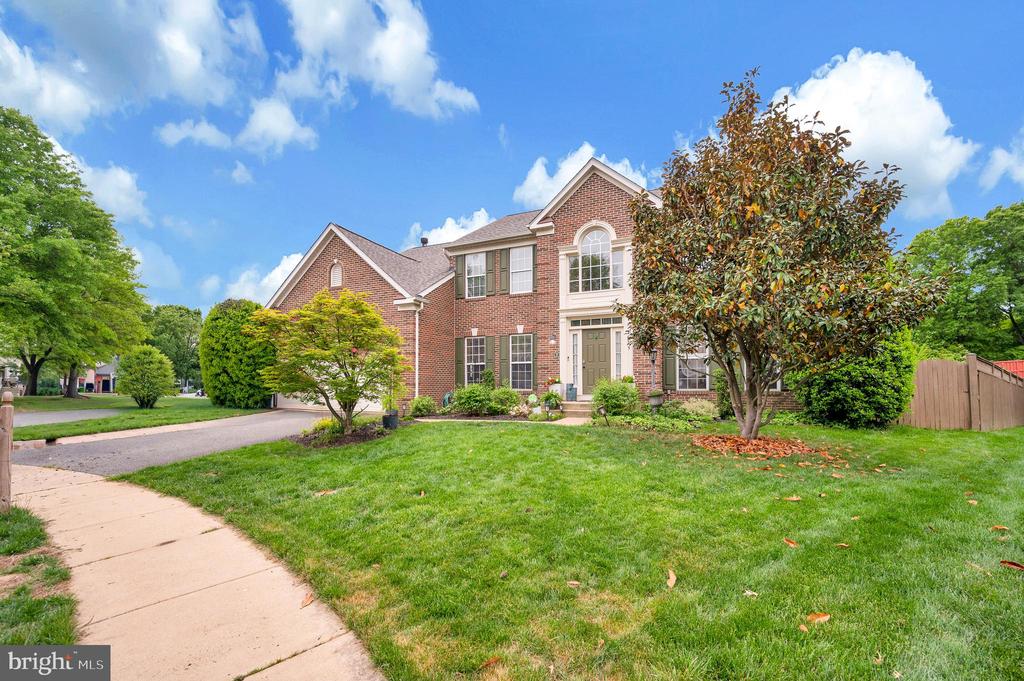 3625 DREWS COURT